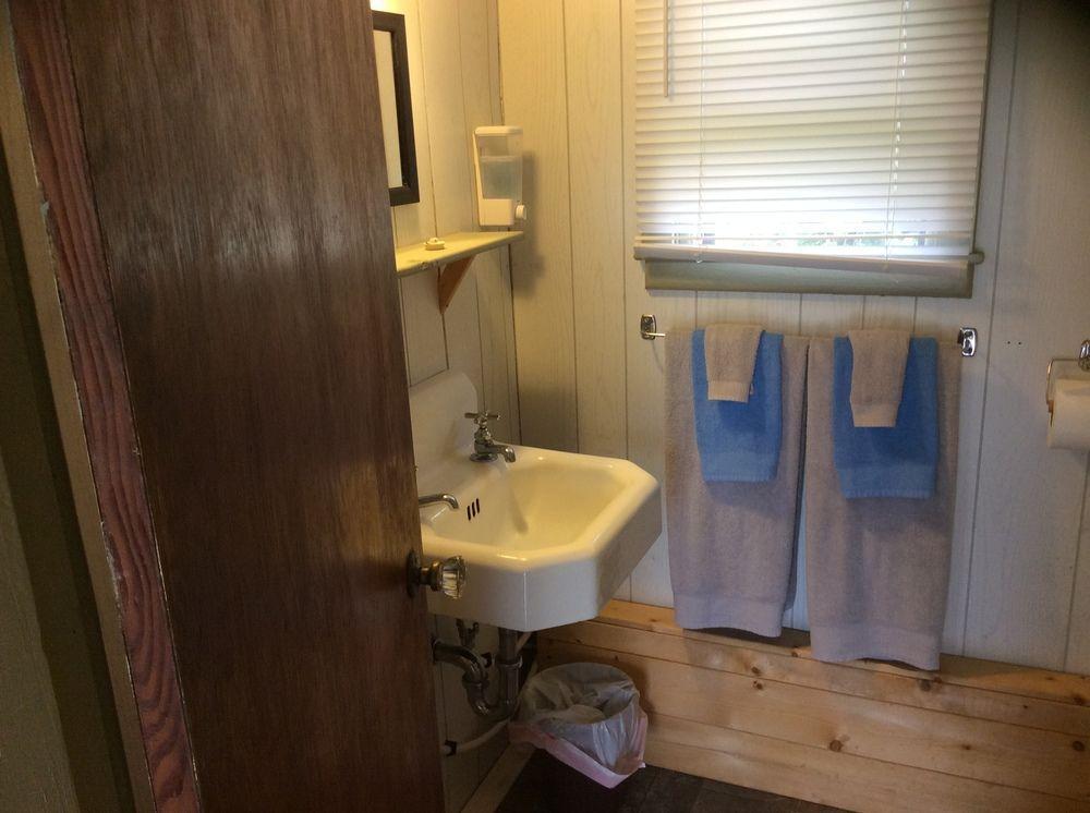 Lakeview Motel Jemseg 외부 사진
