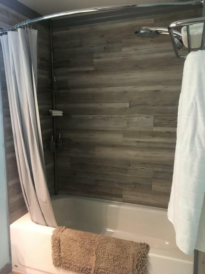 Lakeview Motel Jemseg 외부 사진